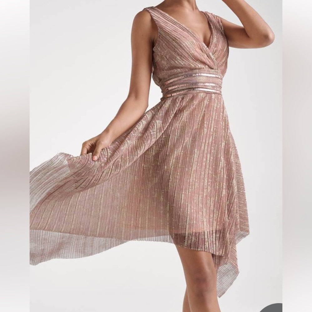 Pink metallic dress handkerchief hem  never worn